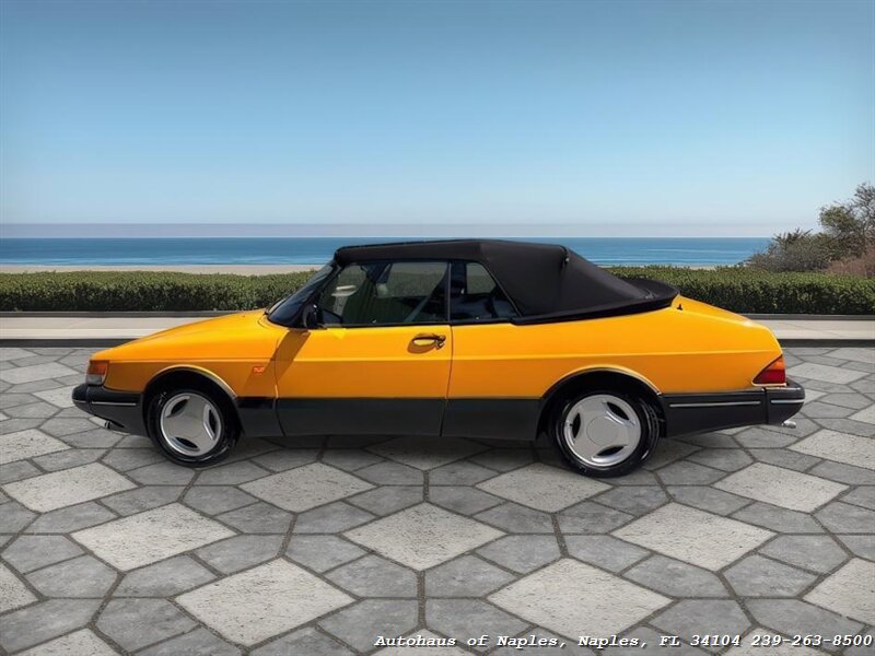 Used 1991 Saab 900 Turbo FWD image 5