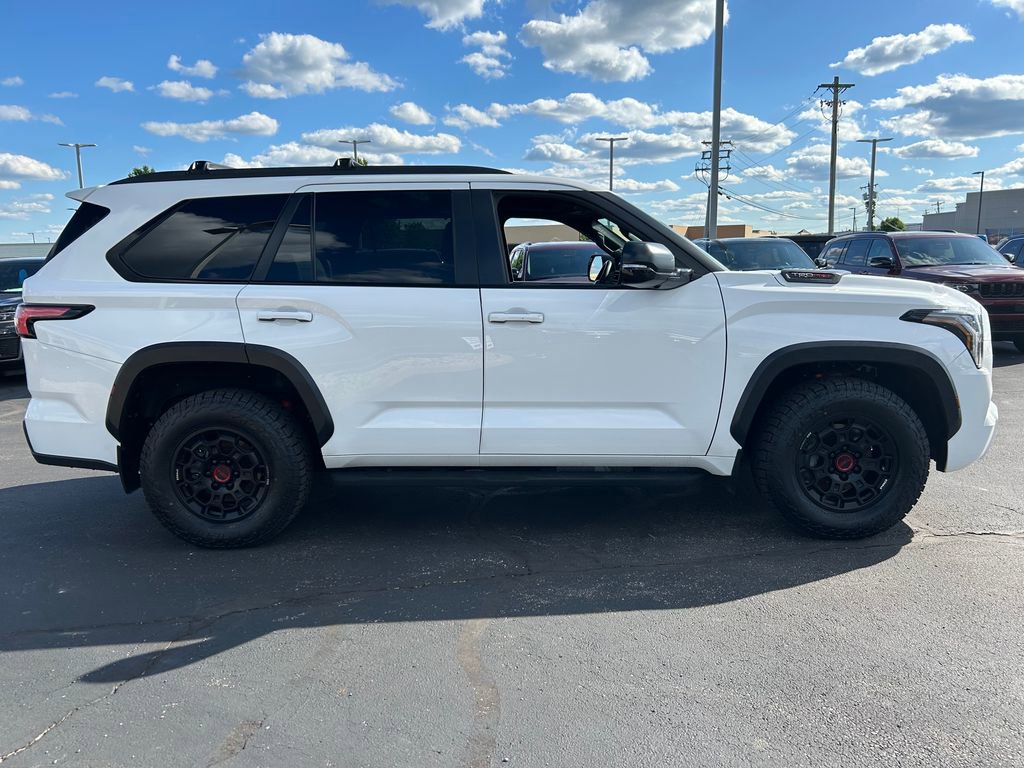 Used 2024 Toyota Sequoia TRD Pro AWD/4WD image 8