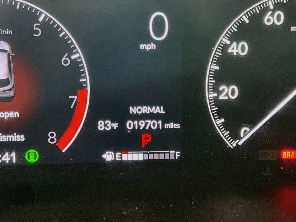 Used 2024 Honda HR-V Sport image 11