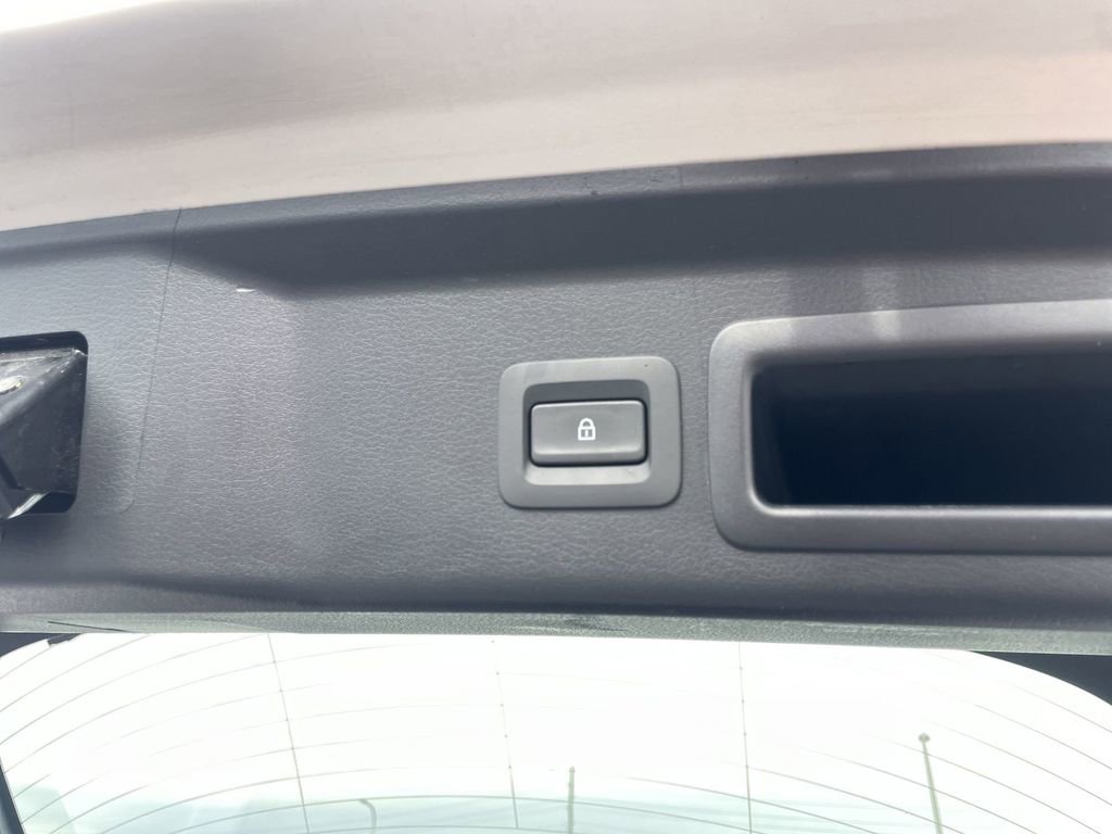 Used 2024 MAZDA CX-30 AWD 2.5 S w/ Preferred Package image 37