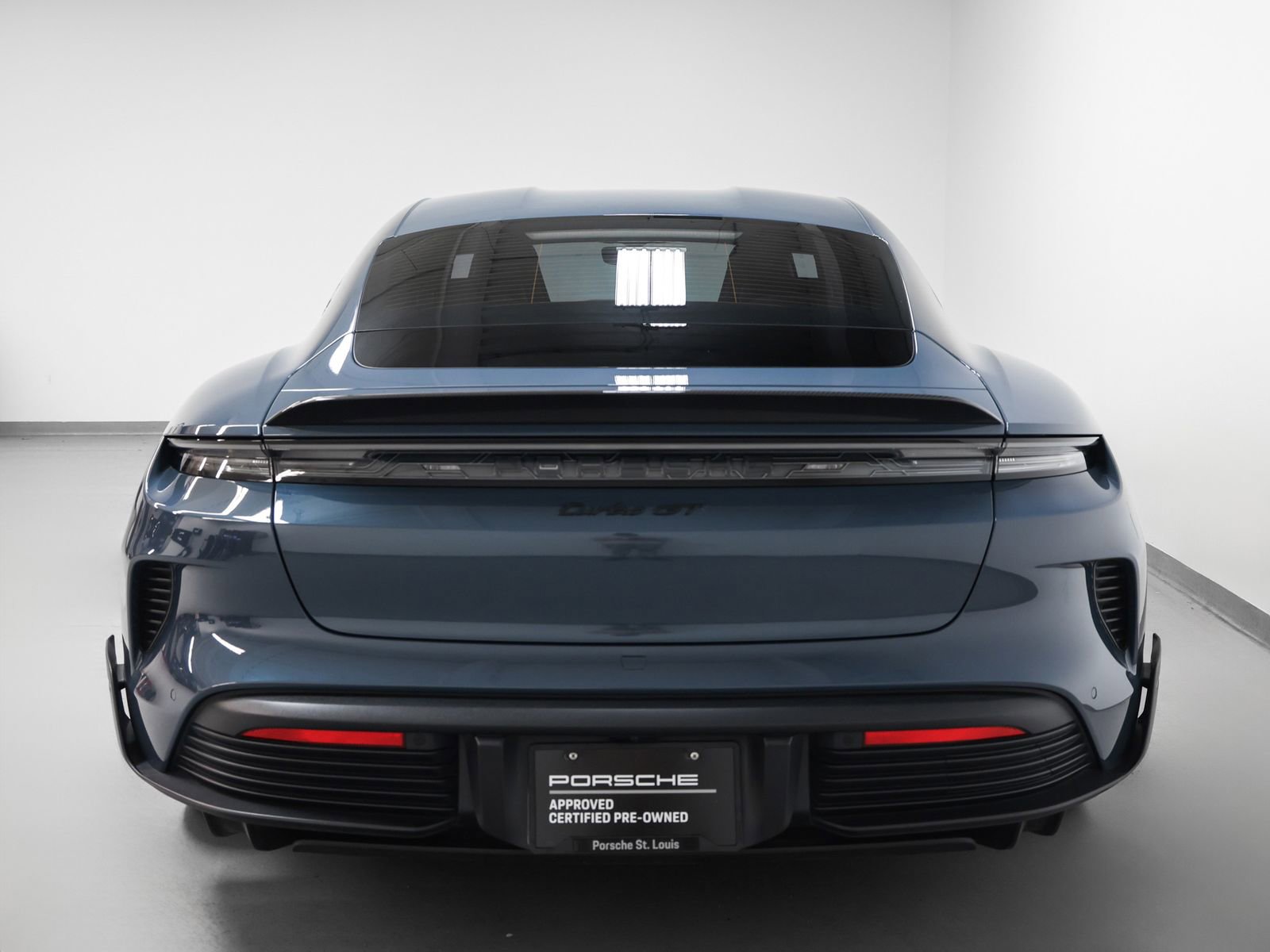 Certified 2025 Porsche Taycan Turbo GT AWD/4WD image 11