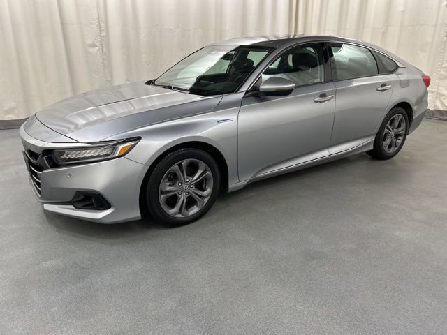 Used 2022 Honda Accord Touring image 2
