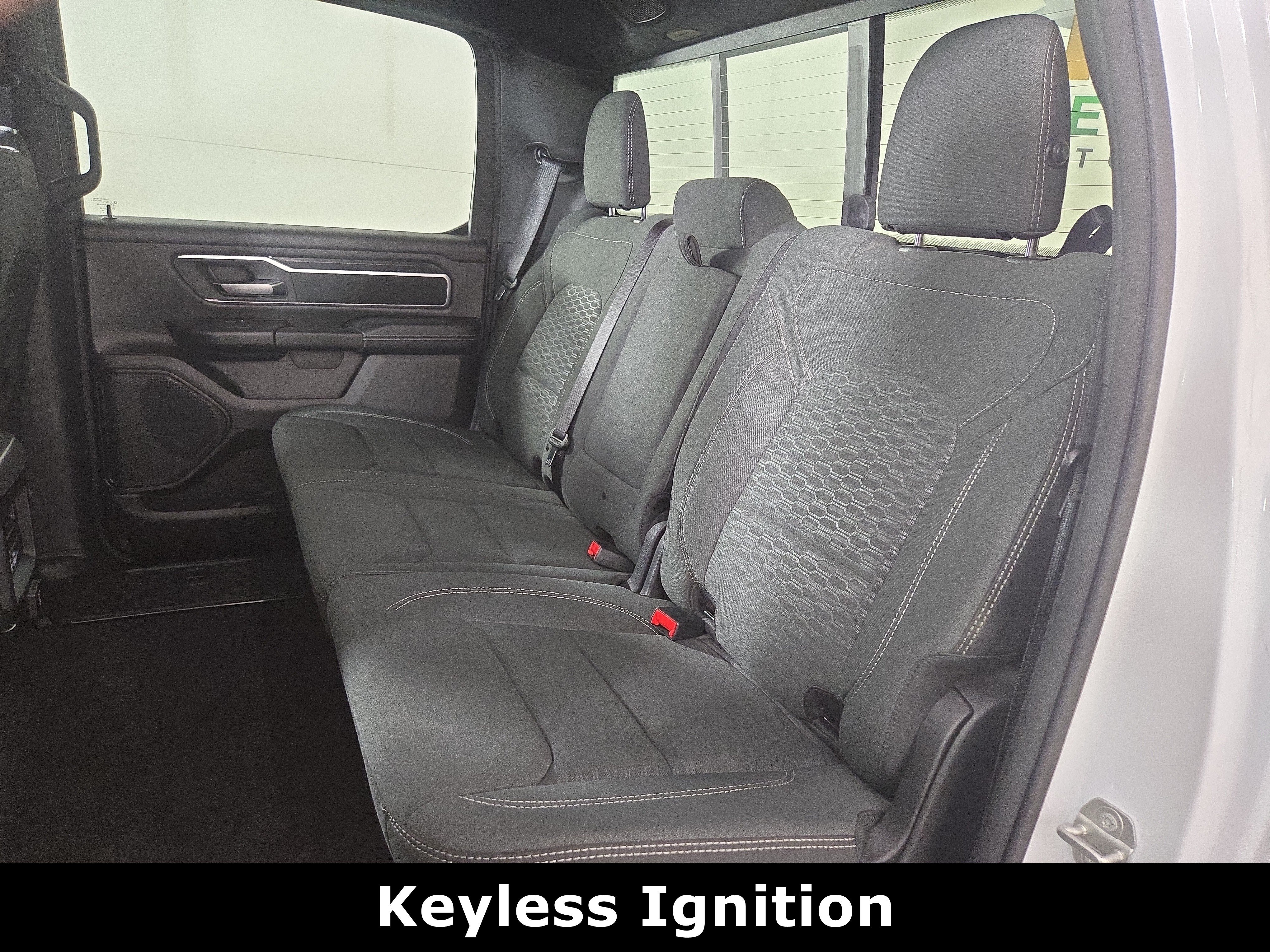 Certified 2025 RAM 1500 Big Horn AWD/4WD image 13