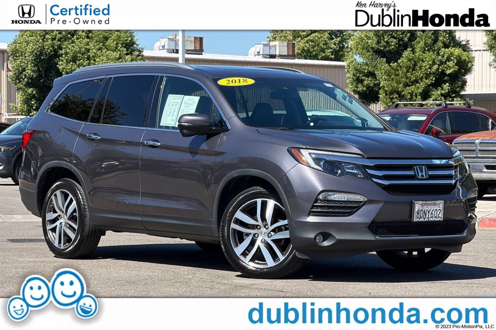 Used 2018 Honda Pilot Touring image 1