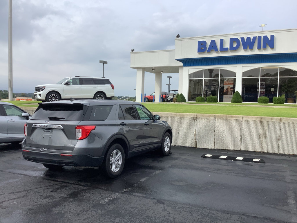 Used 2023 Ford Explorer 4WD image 7