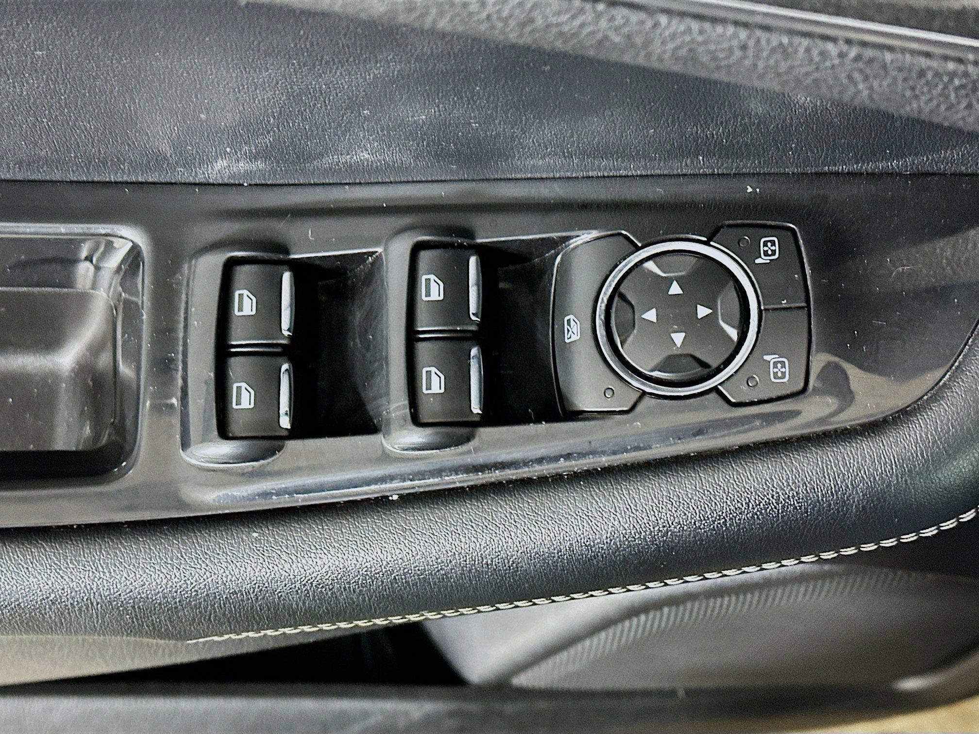 Used 2015 Ford Edge Sport w/ Equipment Group 401A image 15