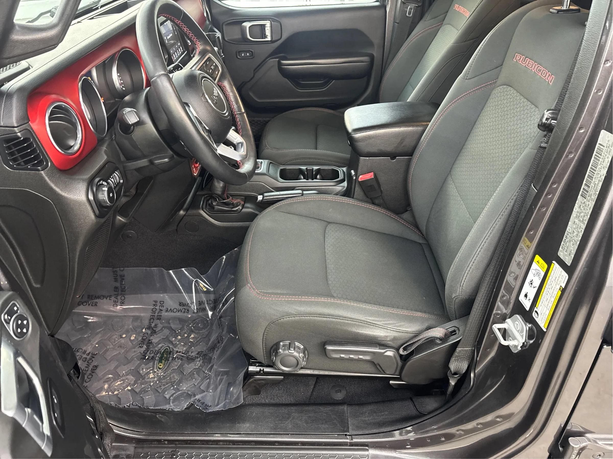 Used 2019 Jeep Wrangler Unlimited Rubicon w/ LED Lighting Group AWD/4WD image 13