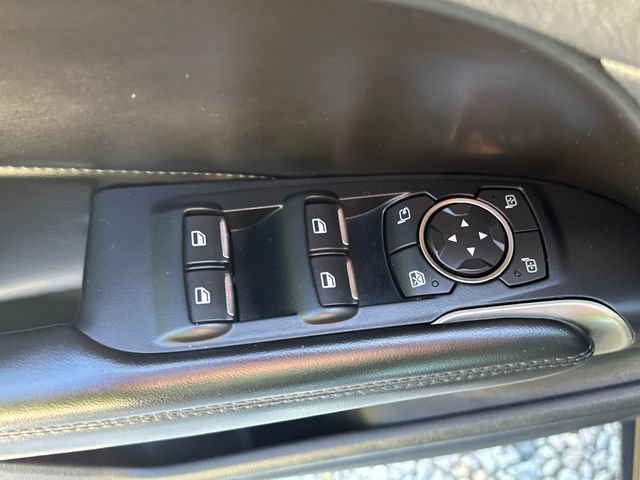 Used 2017 Lincoln MKC Reserve w/ Lincoln MKC Climate Package AWD/4WD image 28