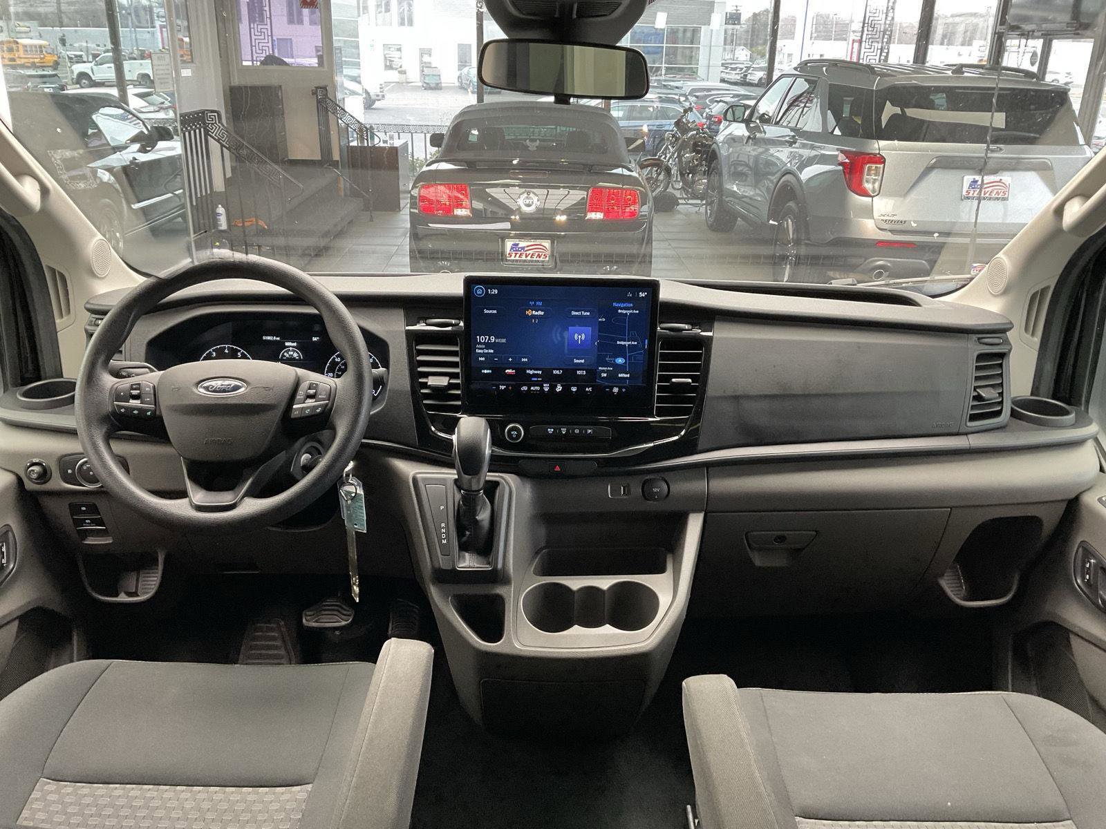 Used 2023 Ford Transit 350 XLT image 15