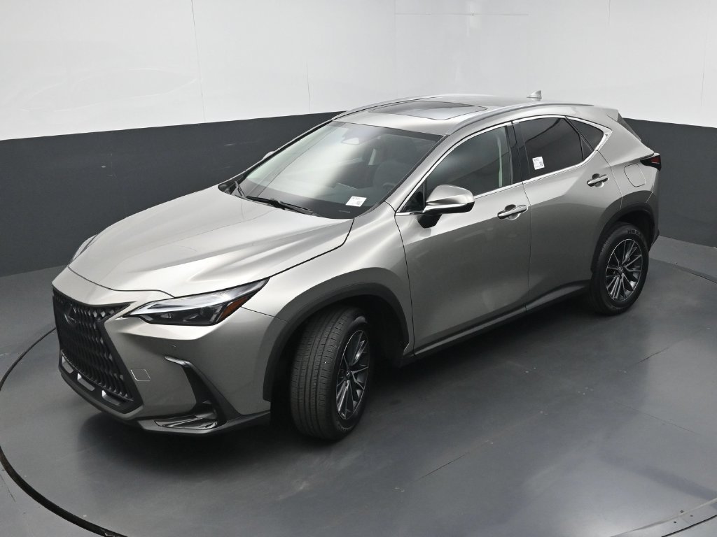 Used 2025 Lexus NX 250 FWD w/ Cold Area Package image 32