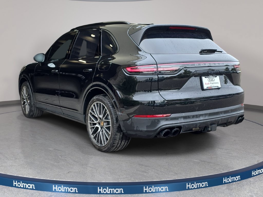 Used 2023 Porsche Cayenne Platinum Edition AWD/4WD image 8