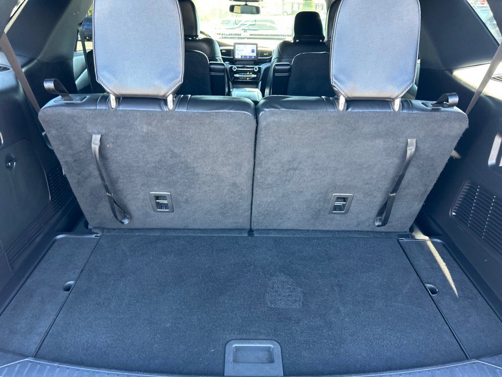 Used 2022 Ford Explorer ST image 15