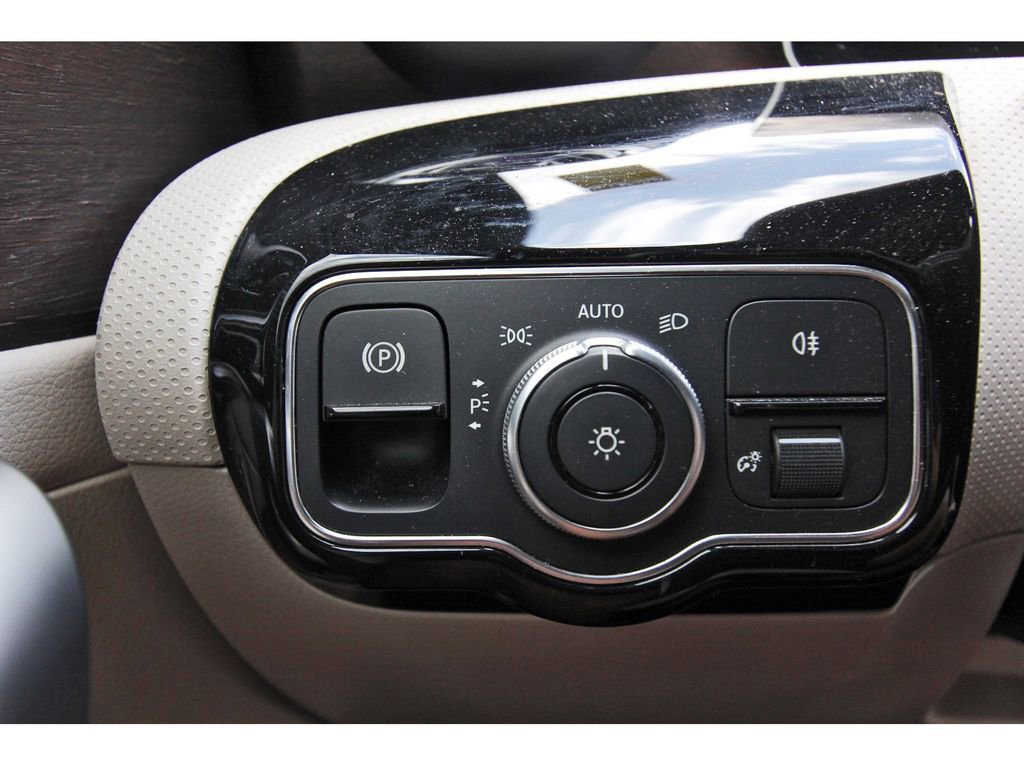 Used 2019 Mercedes-Benz A 220 4MATIC image 10