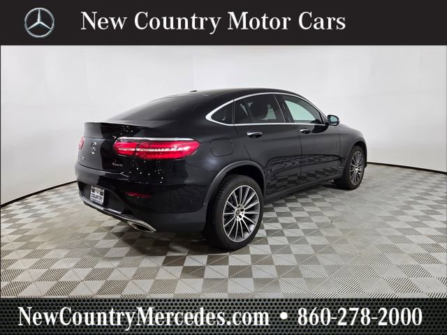 Used 2019 Mercedes-Benz GLC 300 4MATIC Coupe image 3