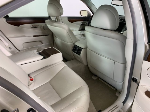Used 2012 Lexus LS 460 AWD image 40
