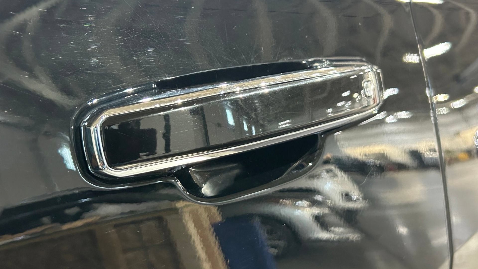 Used 2019 GMC Yukon Denali w/ Denali Ultimate Package AWD/4WD image 23