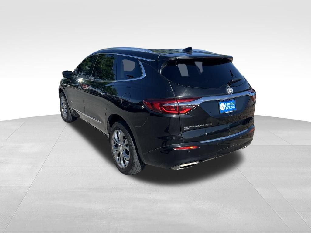 Used 2020 Buick Enclave Avenir w/ Avenir Technology Package AWD/4WD image 4