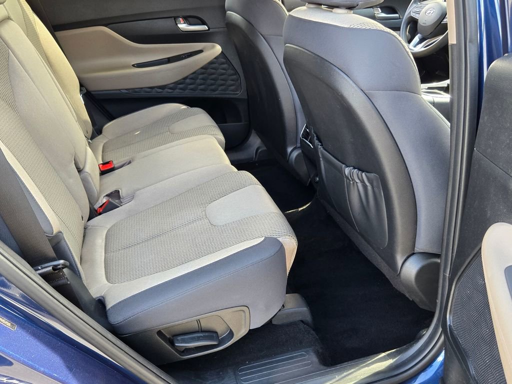 Used 2023 Hyundai Santa Fe SE image 15