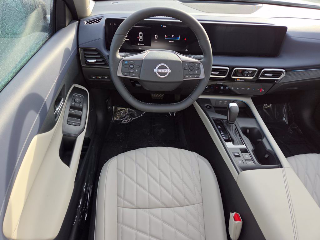 New 2026 Nissan Sentra SL w/ Floor Mat Package FWD image 32