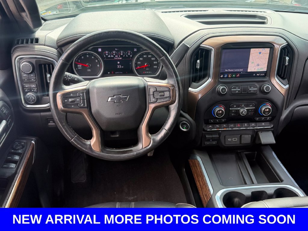 Used 2019 Chevrolet Silverado 1500 High Country w/ Technology Package AWD/4WD image 13