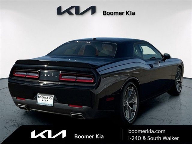 Used 2023 Dodge Challenger GT image 5