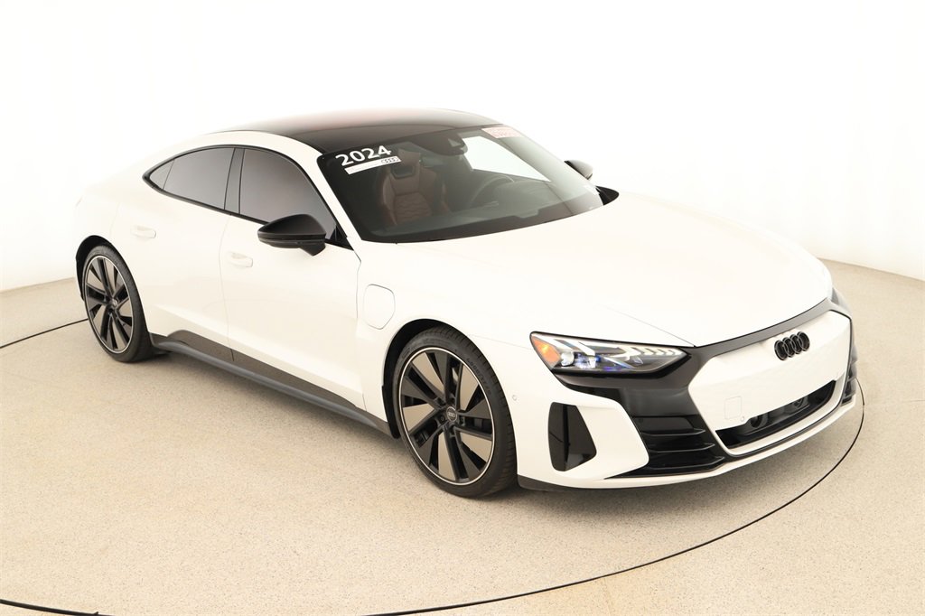 Certified 2024 Audi e-tron GT Prestige image 35