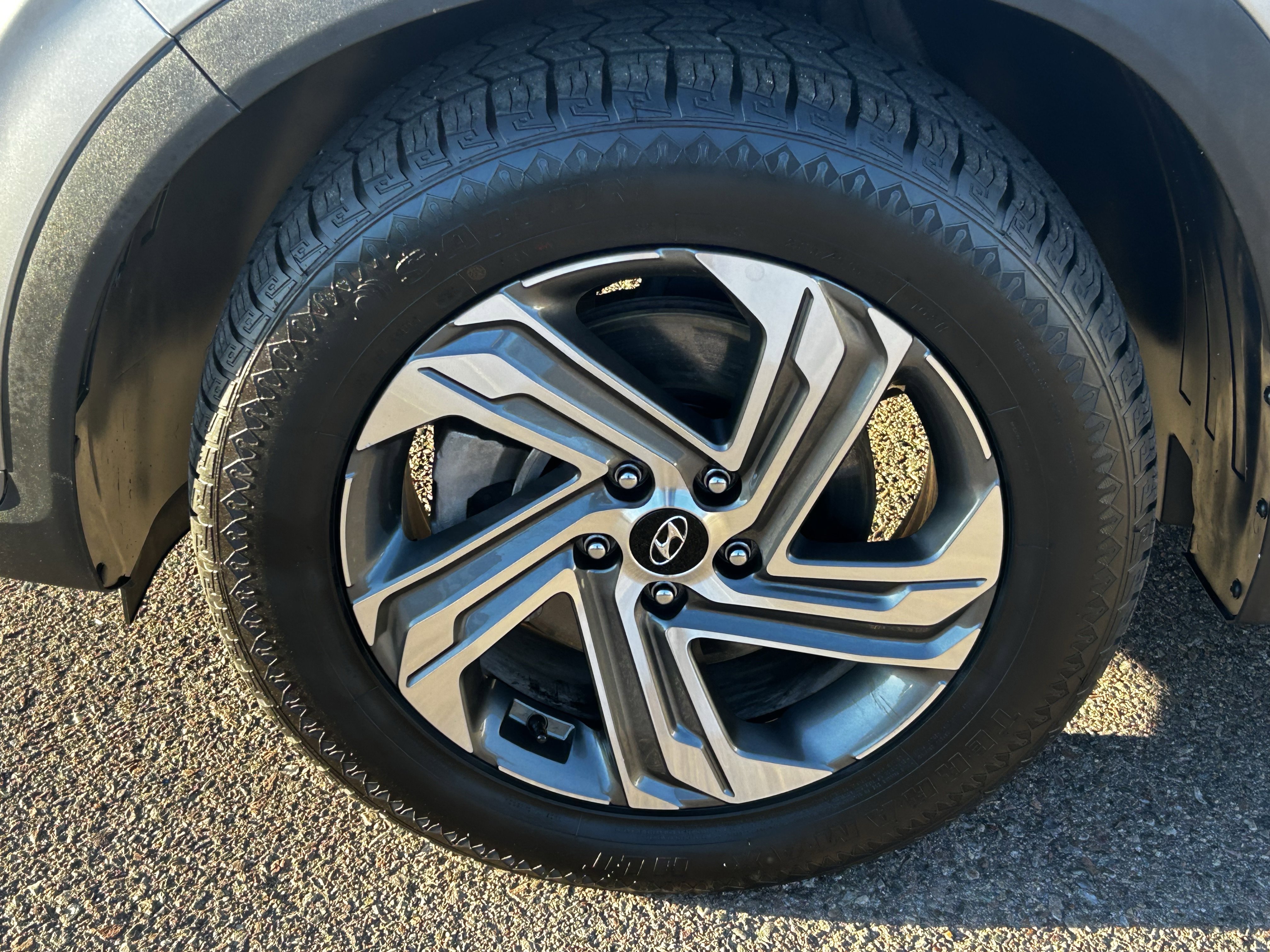 Used 2023 Hyundai Santa Fe SEL image 8