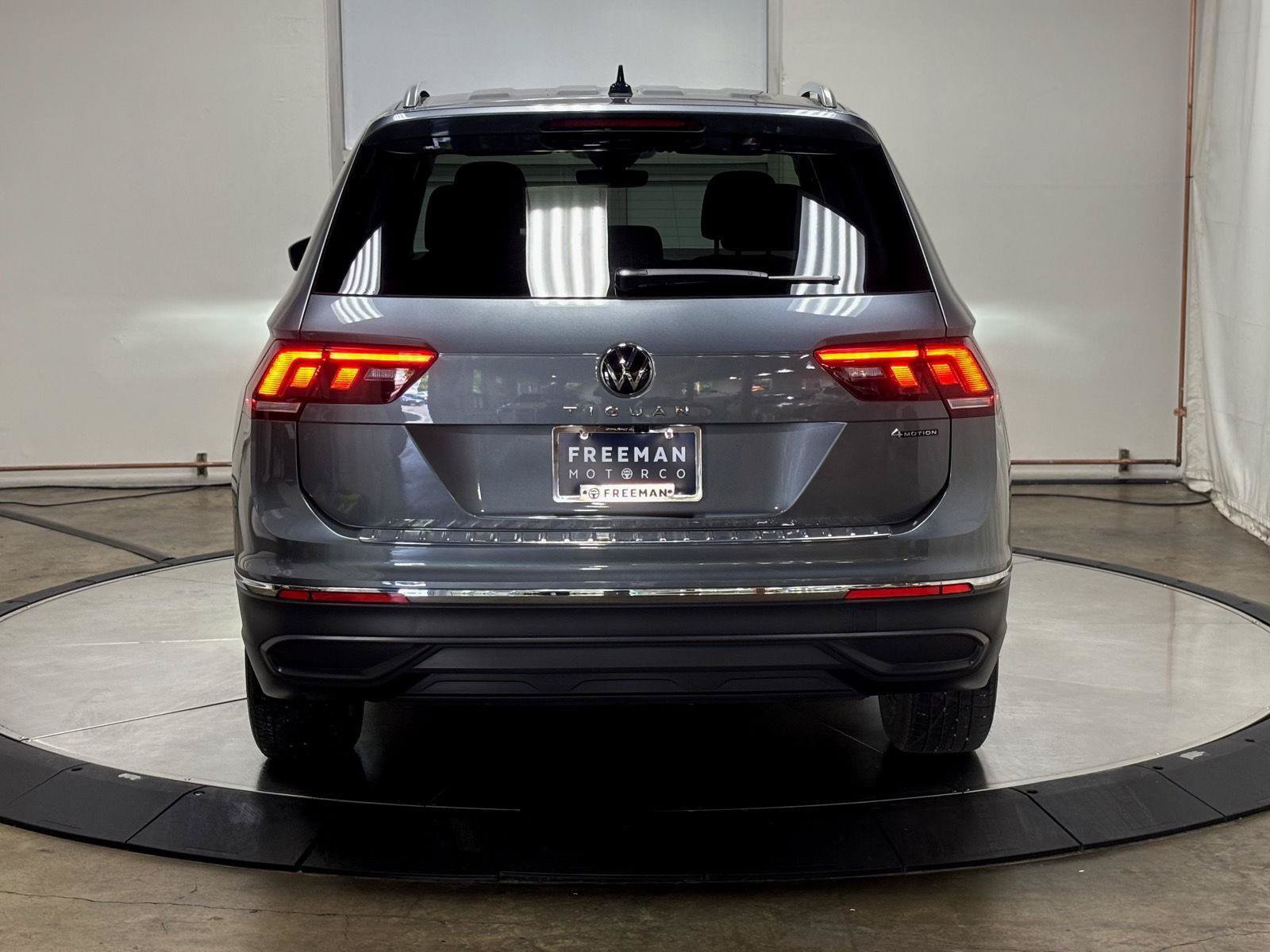 Used 2024 Volkswagen Tiguan Wolfsburg Edition AWD/4WD image 6