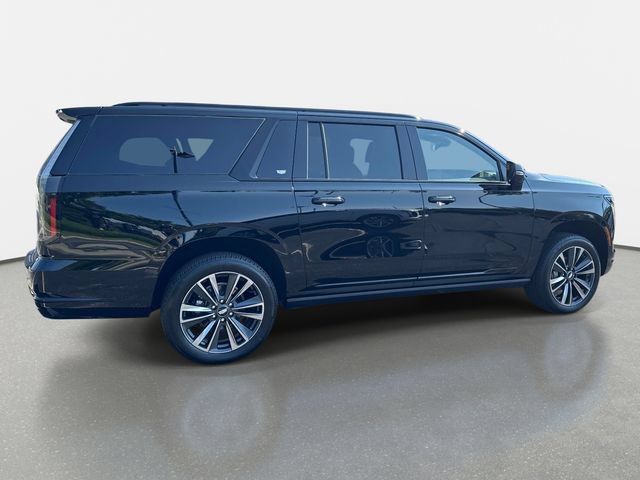 New 2026 Cadillac Escalade ESV Sport w/ LPO, Floor Liner Package AWD/4WD image 7