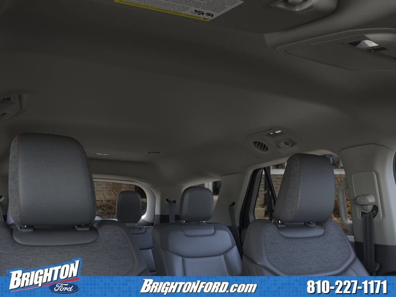 Used 2026 Ford Explorer Active w/ Active Comfort Package AWD/4WD image 17
