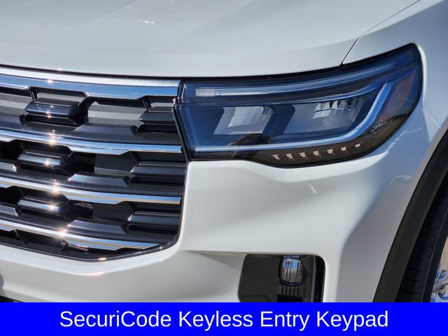 New 2026 Ford Explorer Active w/ Active Comfort Package RWD image 8