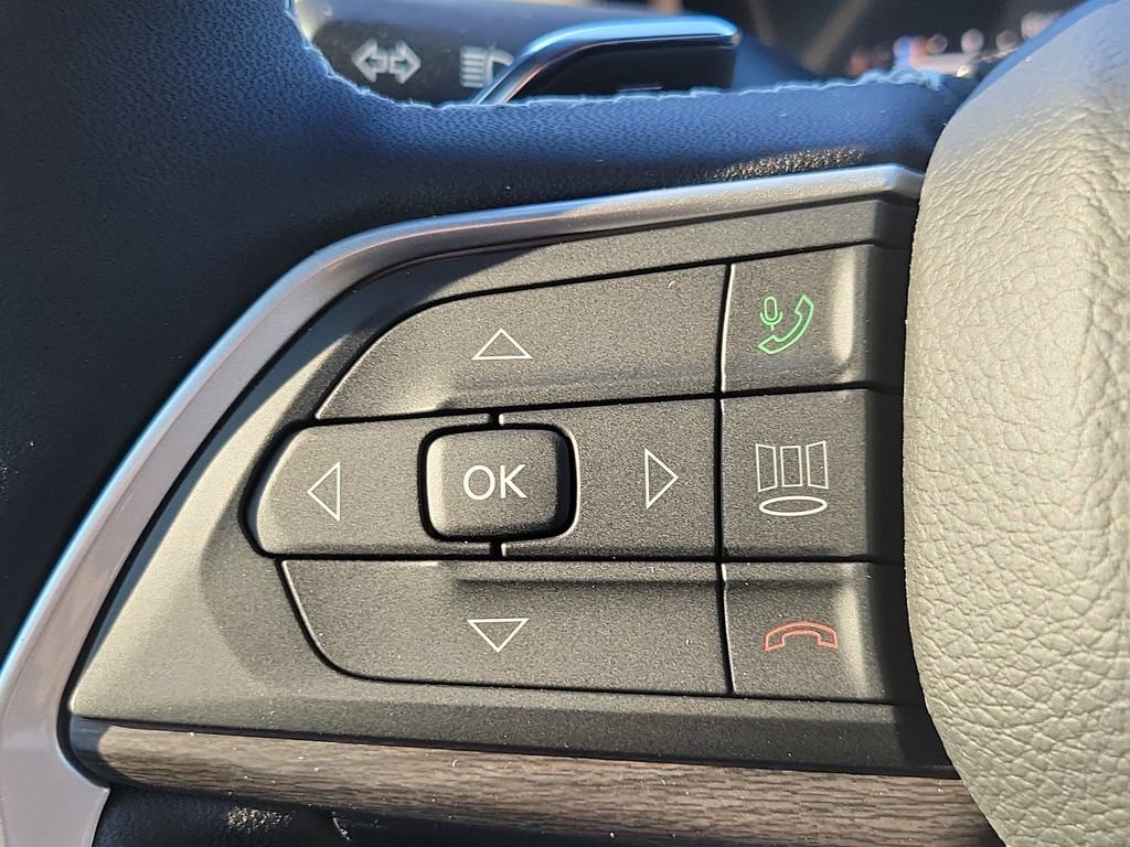New 2026 Jeep Grand Cherokee Altitude AWD/4WD image 32