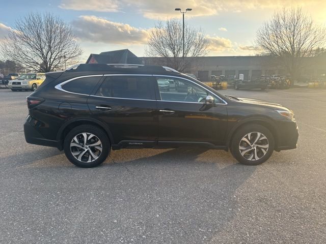 Used 2022 Subaru Outback Touring XT AWD/4WD image 8