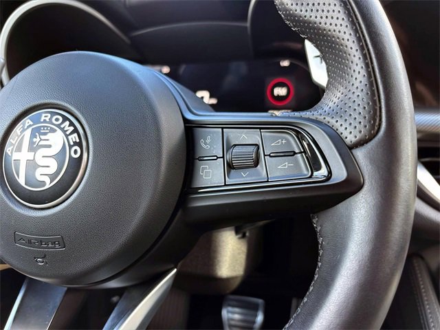 Used 2024 Alfa Romeo Stelvio Veloce image 23