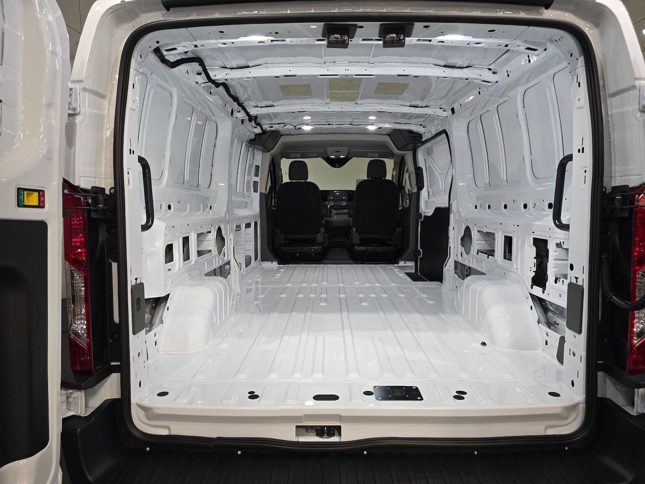 New 2025 Ford Transit 150 Low Roof AWD image 10