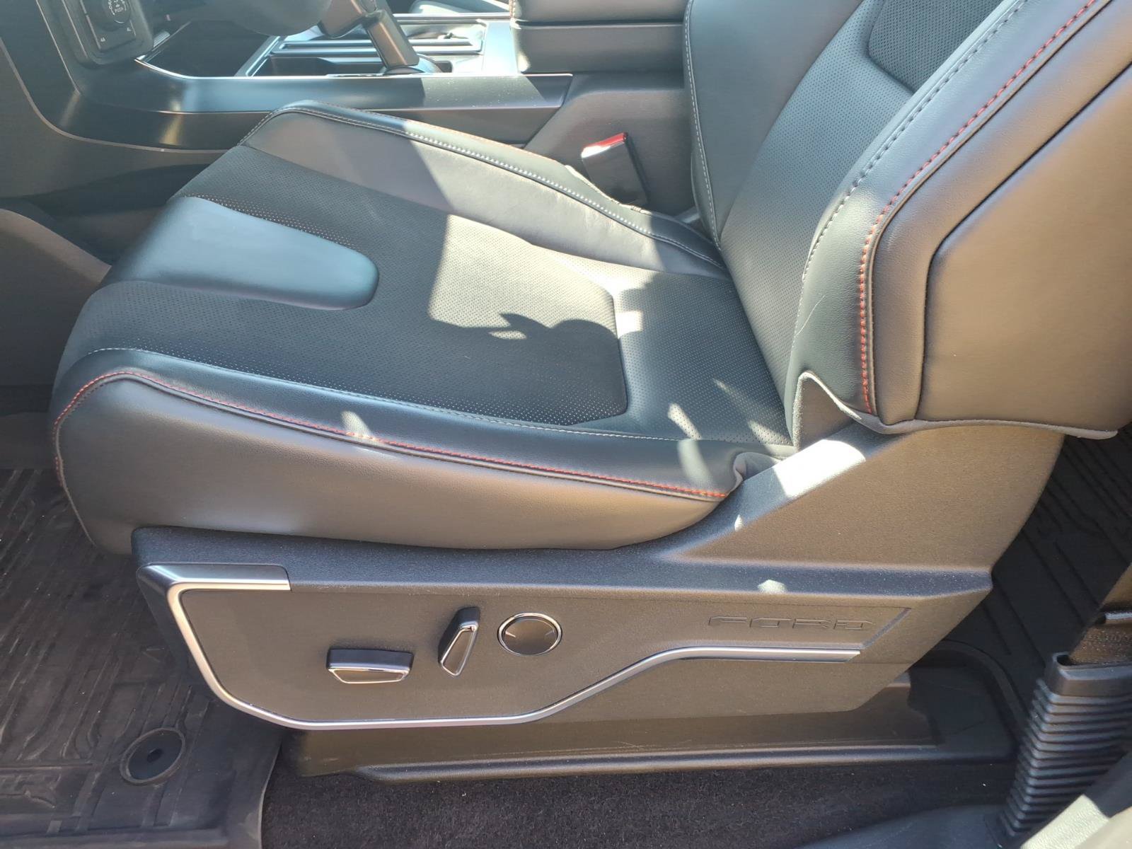 Used 2025 Ford F150 Raptor AWD/4WD image 18