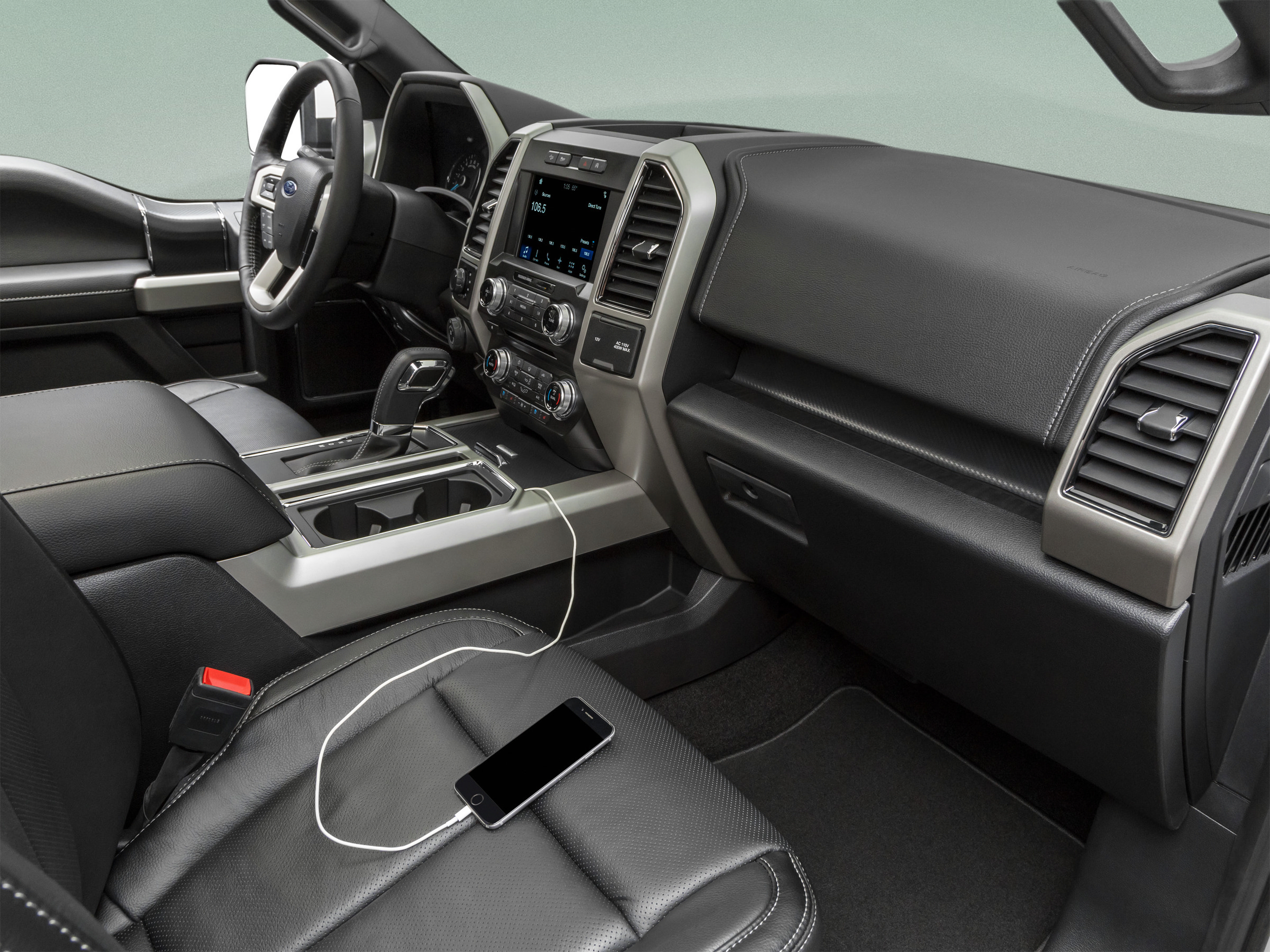 Used 2019 Ford F150 King Ranch w/ Equipment Group 601A Luxury AWD/4WD image 30