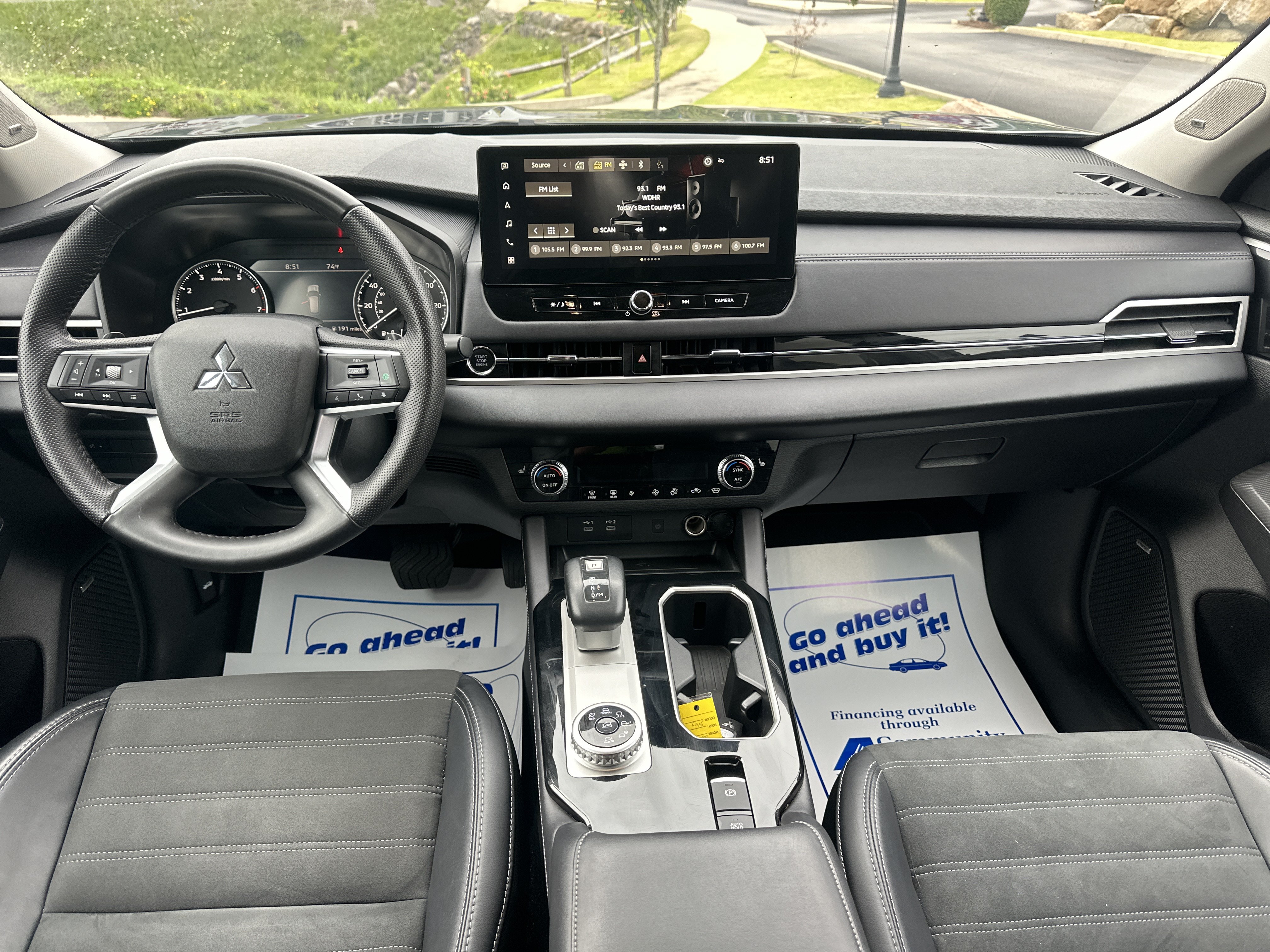 Used 2025 Mitsubishi Outlander SE AWD/4WD image 25