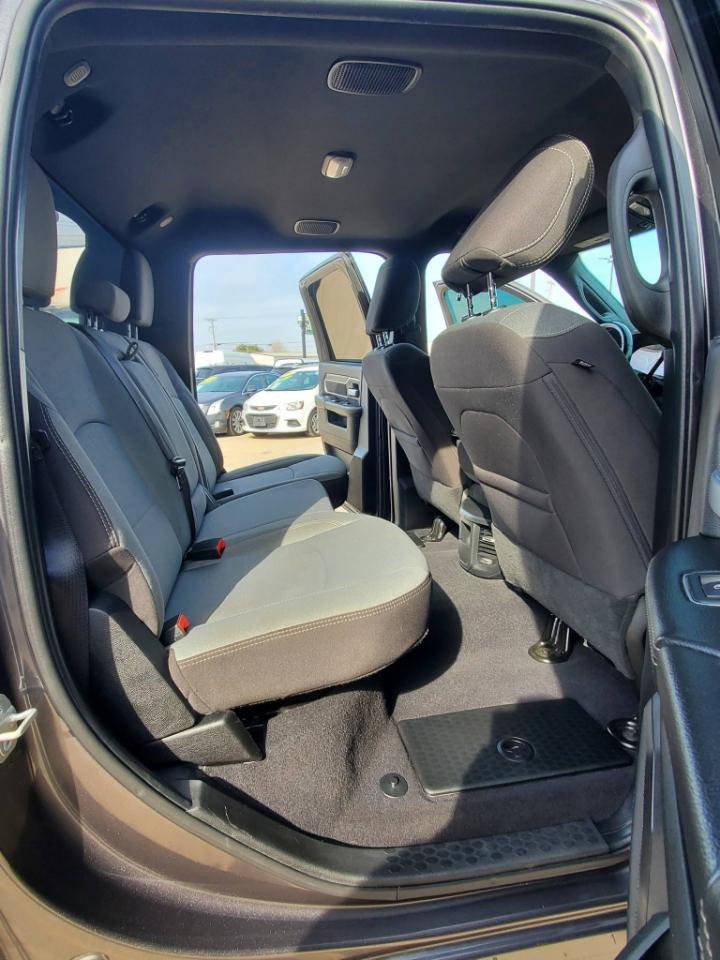 Used 2024 RAM 3500 Big Horn w/ Night Edition image 19