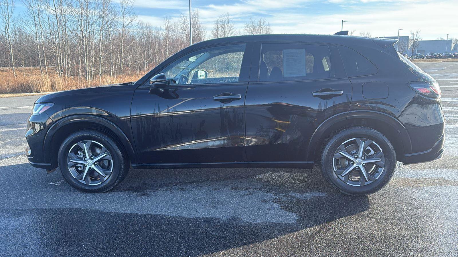 Used 2025 Honda HR-V EX-L image 12