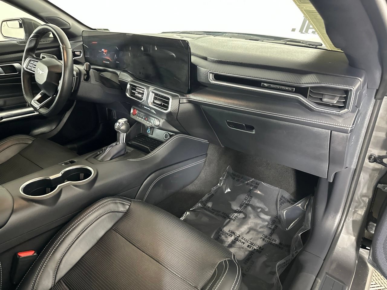 Used 2024 Ford Mustang GT Premium RWD image 31
