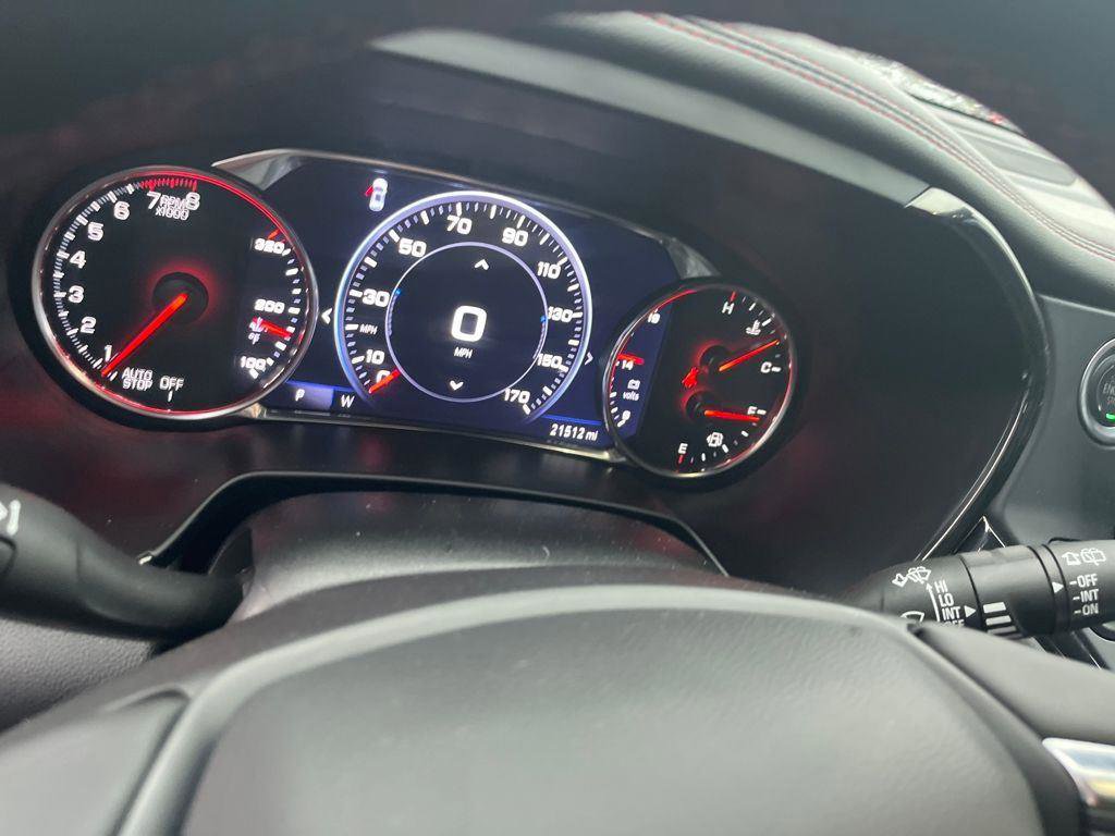 Used 2025 Chevrolet Blazer RS FWD image 9