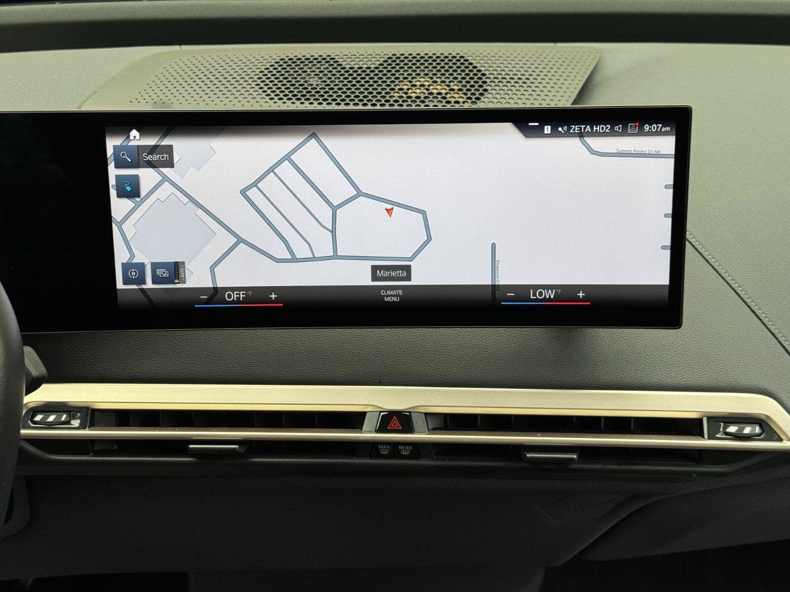 Used 2022 BMW iX xDrive50 w/ Sport Package AWD/4WD image 23