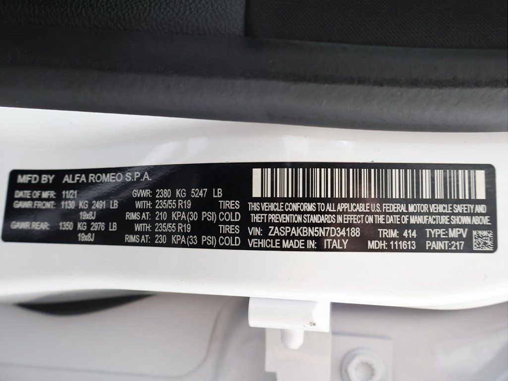 Used 2022 Alfa Romeo Stelvio Ti image 56