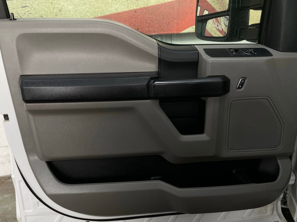 Used 2019 Ford F350 XL w/ Power Equipment Group RWD image 23