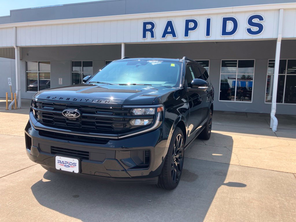 New 2026 Ford Expedition Max Platinum w/ Stealth Performance Package AWD/4WD image 3