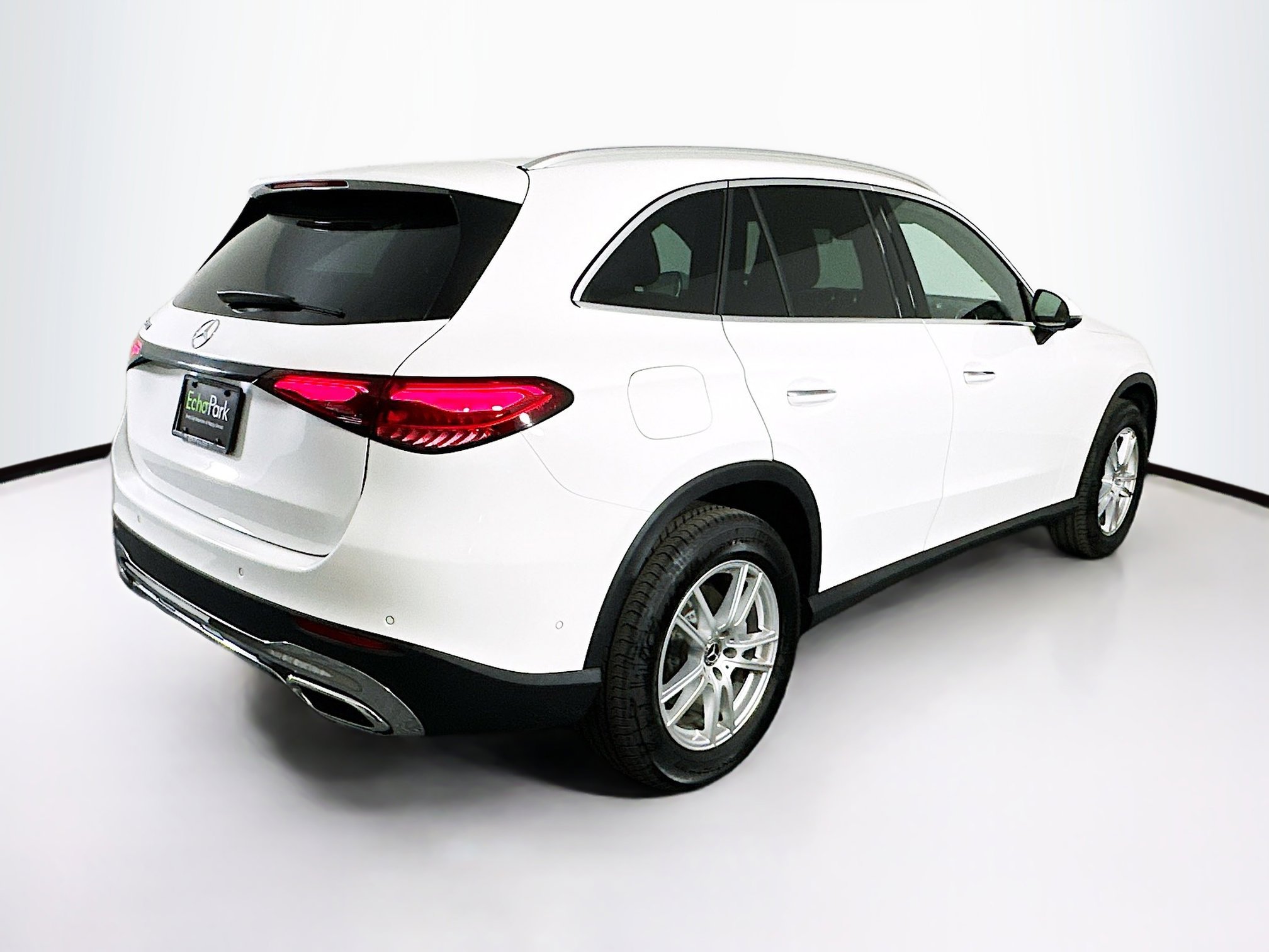 Used 2025 Mercedes-Benz GLC 300 image 9