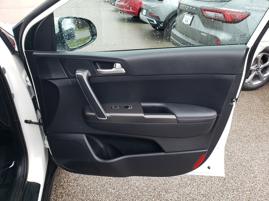 Used 2021 Kia Sportage LX w/ LX AWD Popular Package image 20