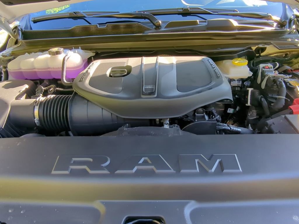 New 2026 RAM 1500 Tradesman AWD/4WD image 19