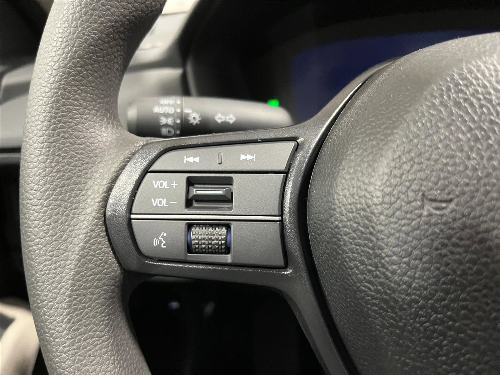 New 2025 Honda Accord SE image 17